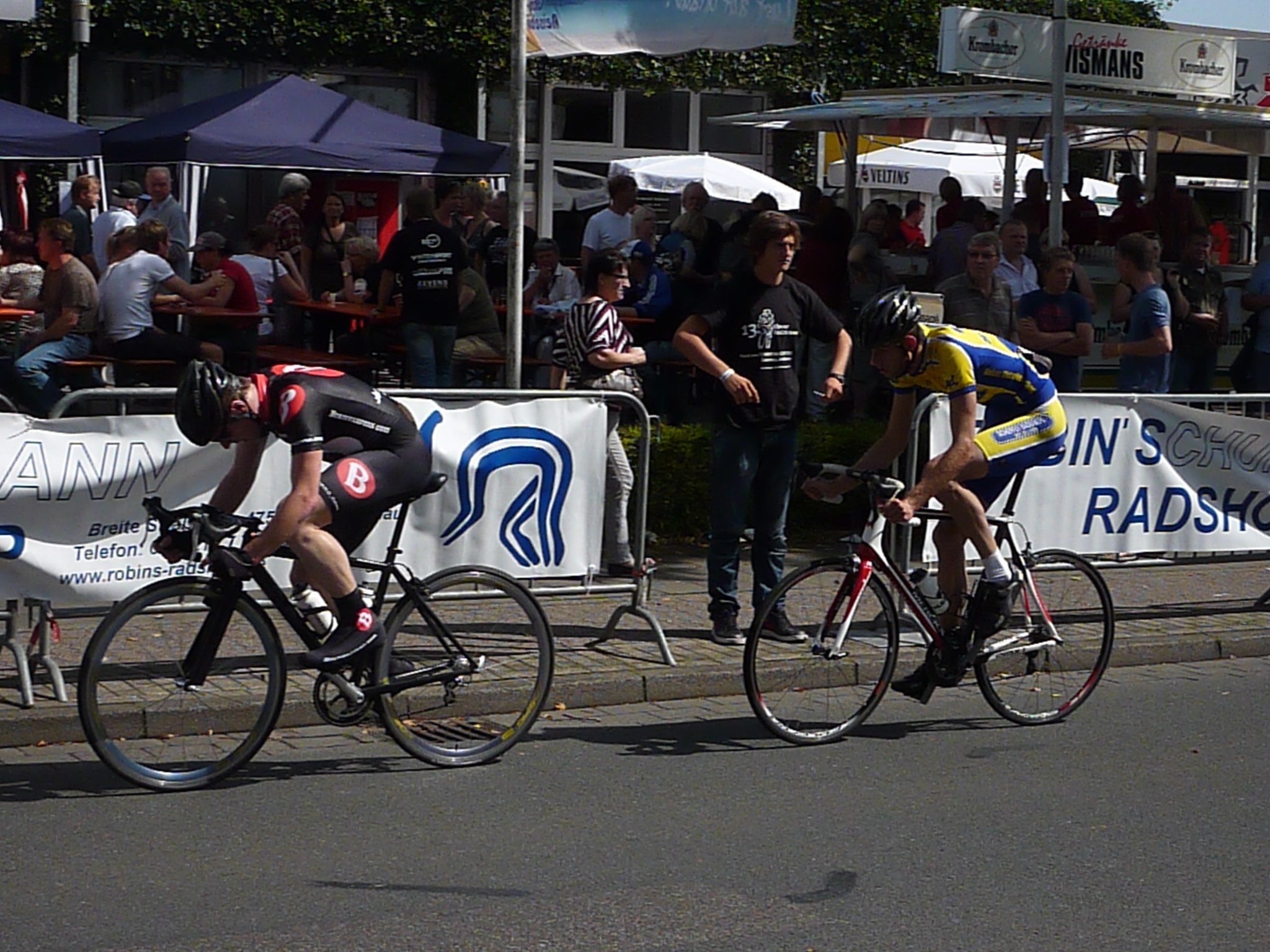 Rund ums Tönnissen Center, bron: Bram van Rens