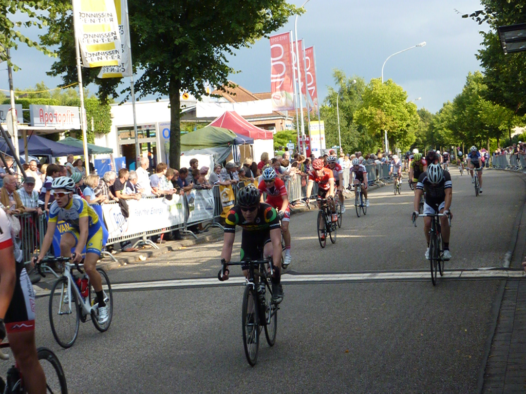 Rund ums Tönnissen Center, bron: Bram van Rens