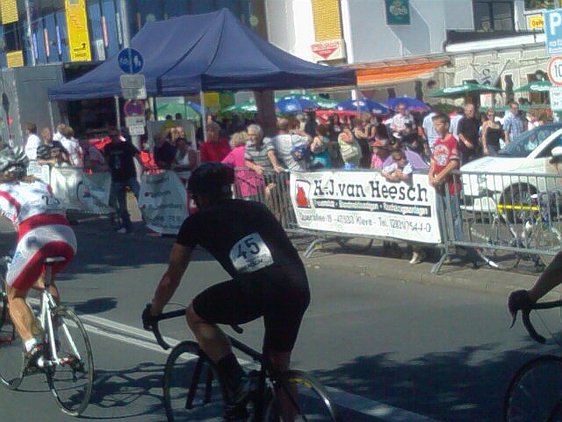 Rund ums Tönnissen Center, bron: N.N.