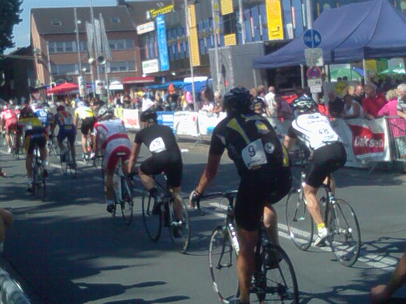 Rund ums Tönnissen Center, bron: N.N.