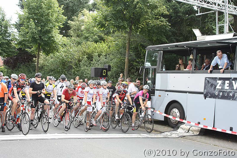 Rund ums Tönnissen Center, bron: Gonzo Foto